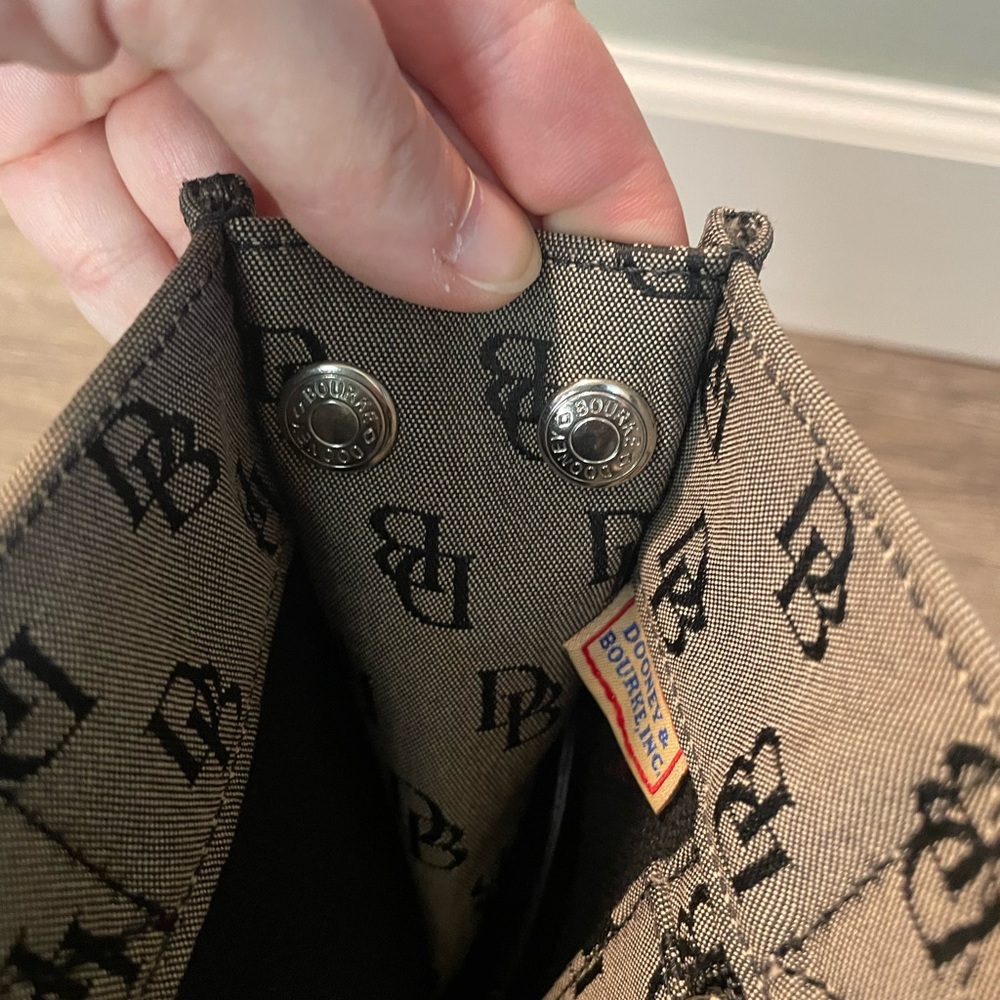 Dooney & Bourke Tote - Picture 10 of 16